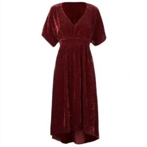 NWT CAbi Port Red Velvet Tribute Dress (Size M)